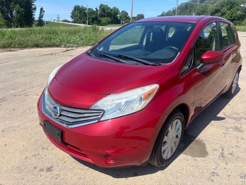 Used 2015 Nissan Versa Note SV FWD image 2
