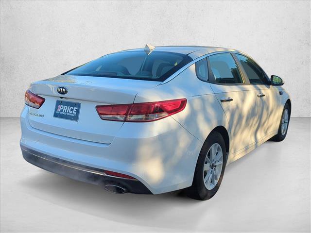 Used 2017 Kia Optima LX FWD image 8