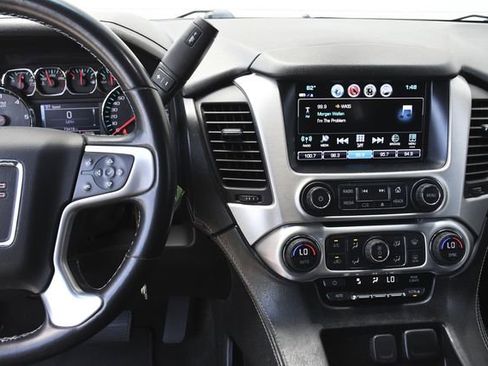 Used 2018 GMC Yukon SLE w/ SLE Value Package image 11