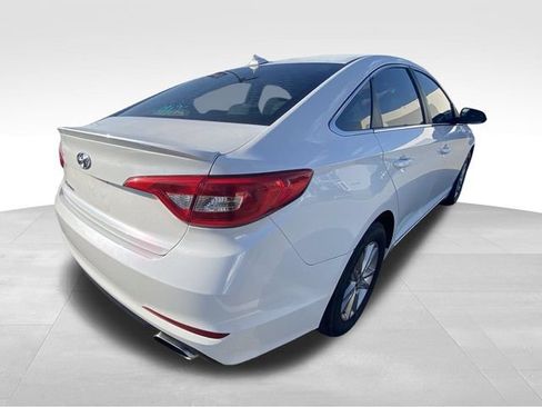 Used 2016 Hyundai Sonata SE FWD image 9