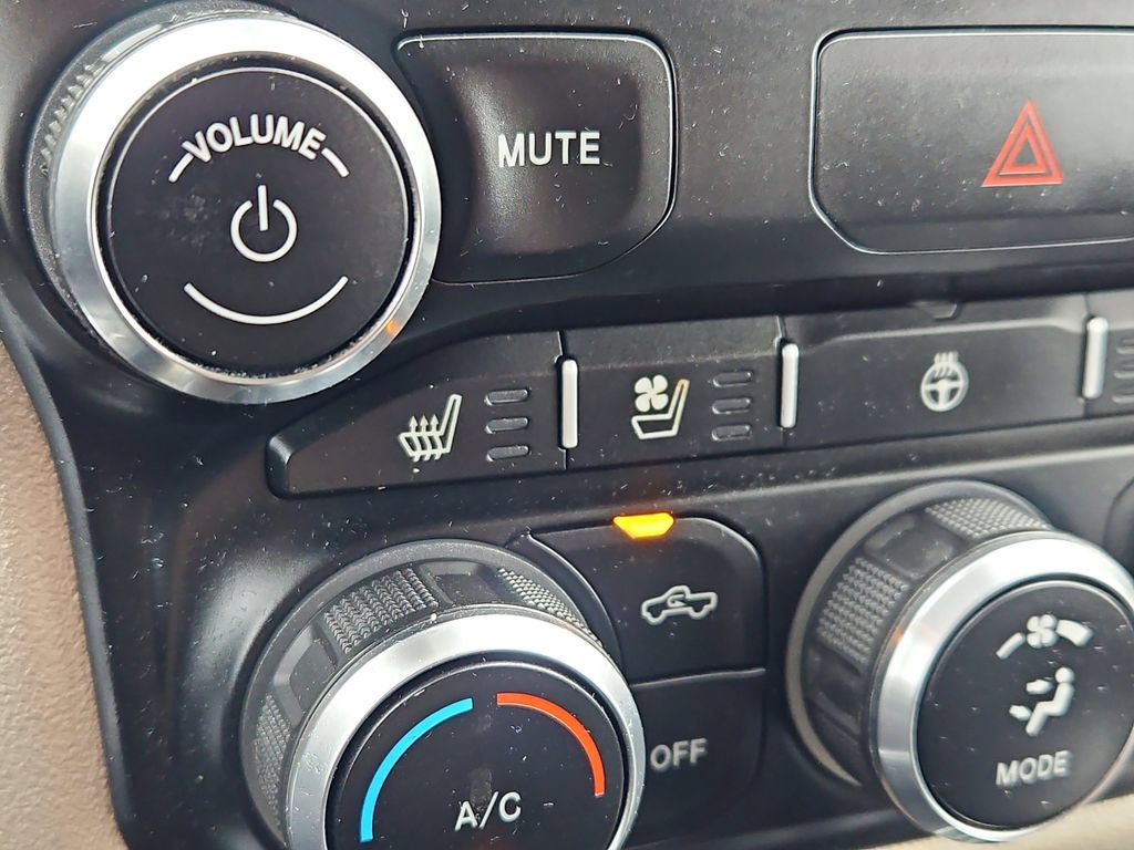 Used 2020 RAM 1500 Laramie AWD/4WD image 20