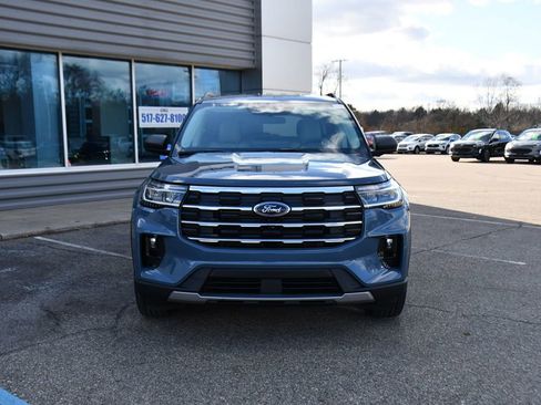 Used 2026 Ford Explorer Active w/ Active Comfort Package AWD/4WD image 10