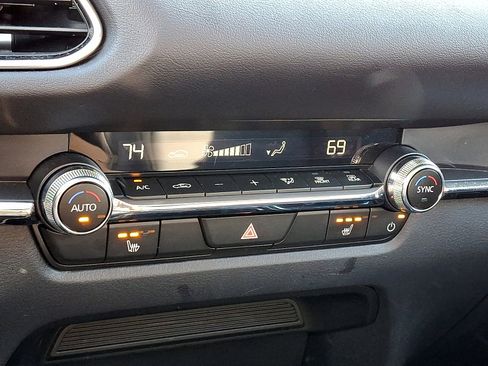 Certified 2025 MAZDA CX-30 AWD 2.5 S w/ Premium Package image 18