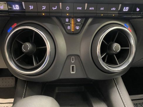 Used 2024 Chevrolet Blazer LT w/ Convenience Package image 38