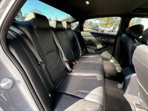 Used 2023 Honda Accord Sport image 27