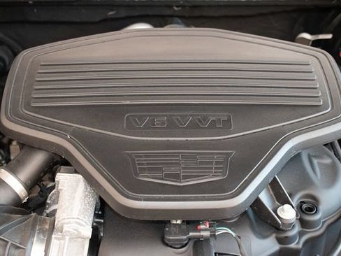 Used 2024 Cadillac XT6 Sport AWD/4WD image 4