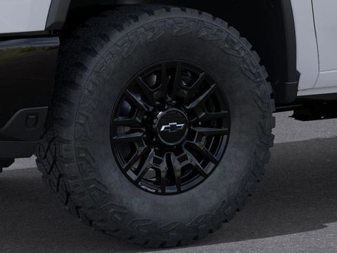 New 2026 Chevrolet Silverado 2500 ZR2 AWD/4WD image 10