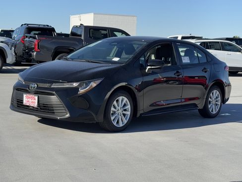 New 2026 Toyota Corolla LE image 11