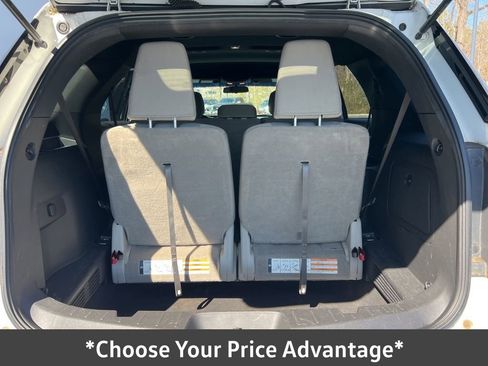 Used 2013 Ford Explorer XLT image 13