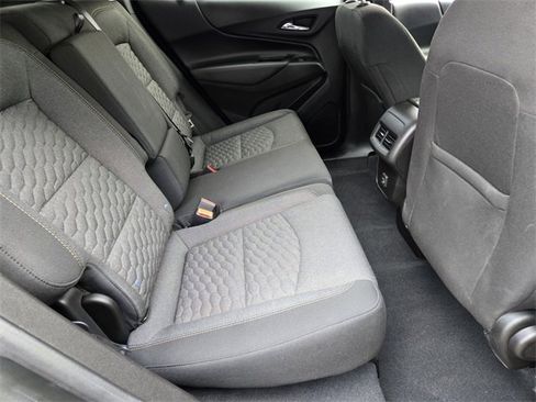 Used 2020 Chevrolet Equinox LT image 14