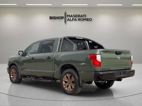Used 2024 Nissan Titan SV w/ SV Bronze Edition Package image 6