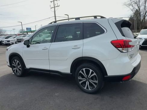 Certified 2023 Subaru Forester Limited image 6