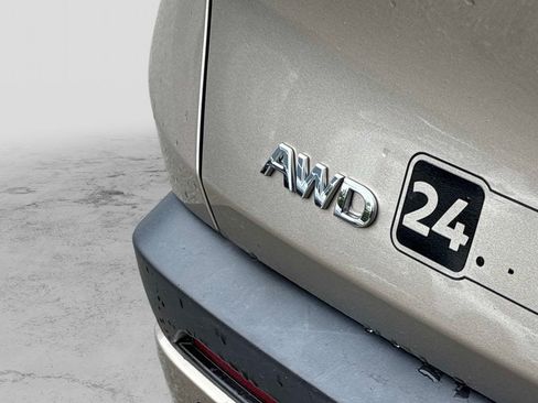 Used 2023 INFINITI QX60 Luxe AWD/4WD image 13