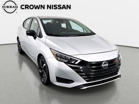 Certified 2025 Nissan Versa SR FWD image 1
