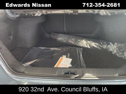 New 2025 Nissan Sentra SR w/ SR Premium Package image 12