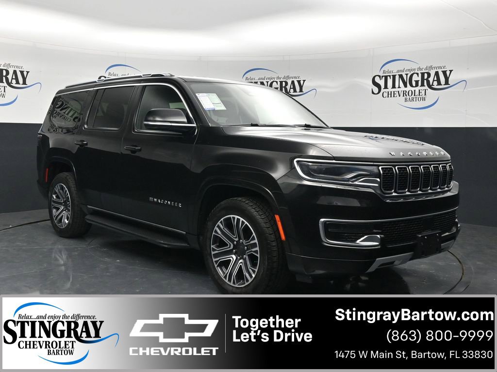 Used 2024 Jeep Wagoneer Series II w/ Flexible Seating Group AWD/4WD image 1