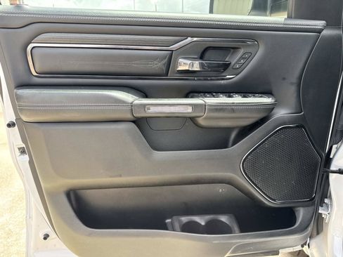 Used 2022 RAM 1500 Limited w/ Body Color Bumper Group AWD/4WD image 19