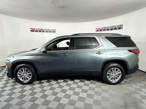 Used 2022 Chevrolet Traverse LT AWD/4WD image 3