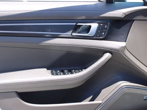 Used 2023 Porsche Panamera Platinum Edition RWD image 10