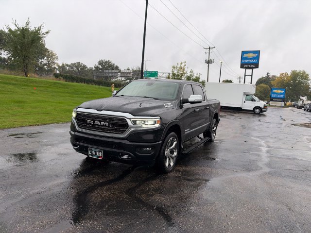 Used 2019 RAM 1500 Limited w/ Body Color Bumper Group AWD/4WD image 6