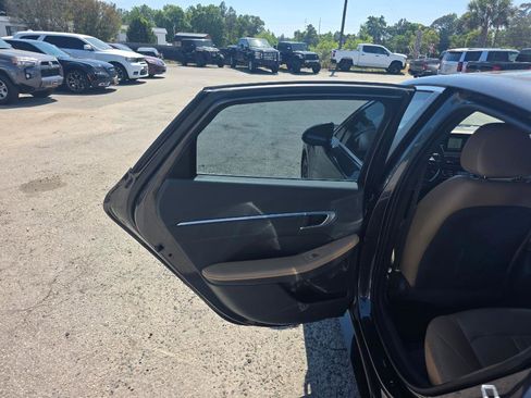 Used 2020 Hyundai Sonata Limited w/ Cargo Package image 8