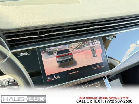Used 2019 Audi Q8 Premium Plus w/ Premium Plus AWD/4WD image 32