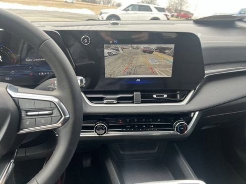 New 2026 Chevrolet Equinox LT image 16