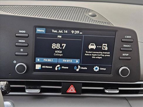 New 2026 Hyundai Elantra Sport FWD image 15