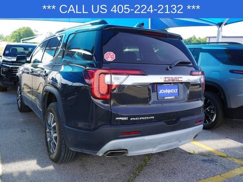 Used 2023 GMC Acadia SLE w/ Driver Convenience Package FWD image 8