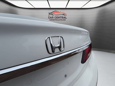 Used 2015 Honda Civic LX image 29