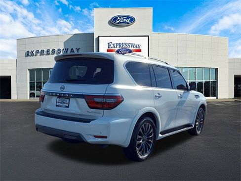 Used 2024 Nissan Armada Platinum w/ Cargo Package image 6