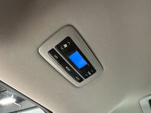 Used 2017 Toyota Sienna XLE w/ Protection Package AWD/4WD image 24