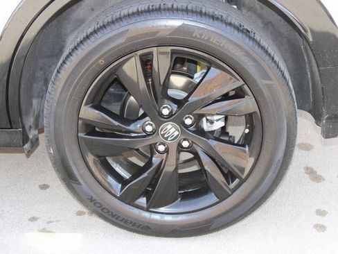 Used 2024 Buick Encore GX Sport Touring image 27