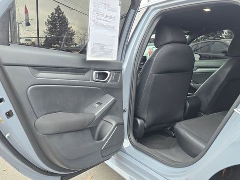 Used 2023 Honda Civic Sport image 19
