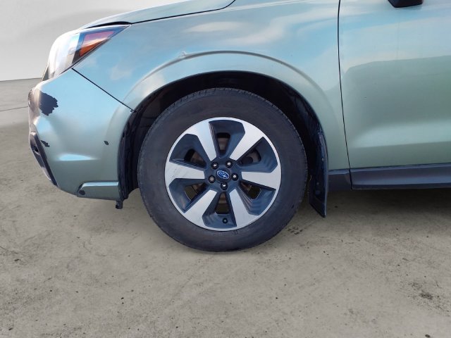 Used 2018 Subaru Forester 2.5i Premium AWD/4WD image 9