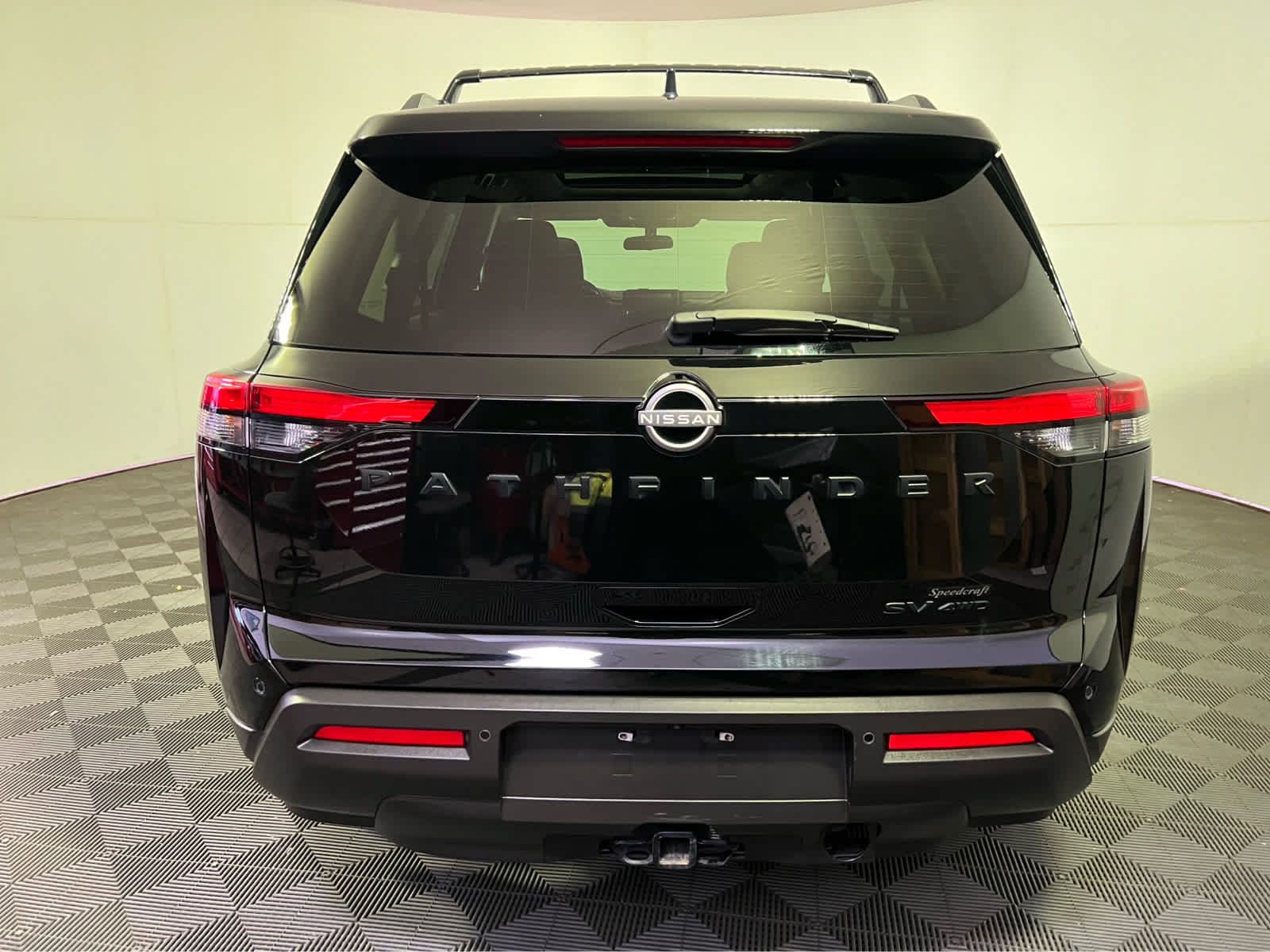 Certified 2023 Nissan Pathfinder SV w/ SV Premium Package AWD/4WD image 6