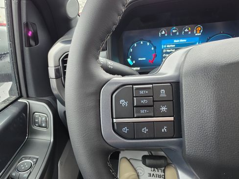 New 2026 Ford F150 Lariat w/ Equipment Group 502A High image 16