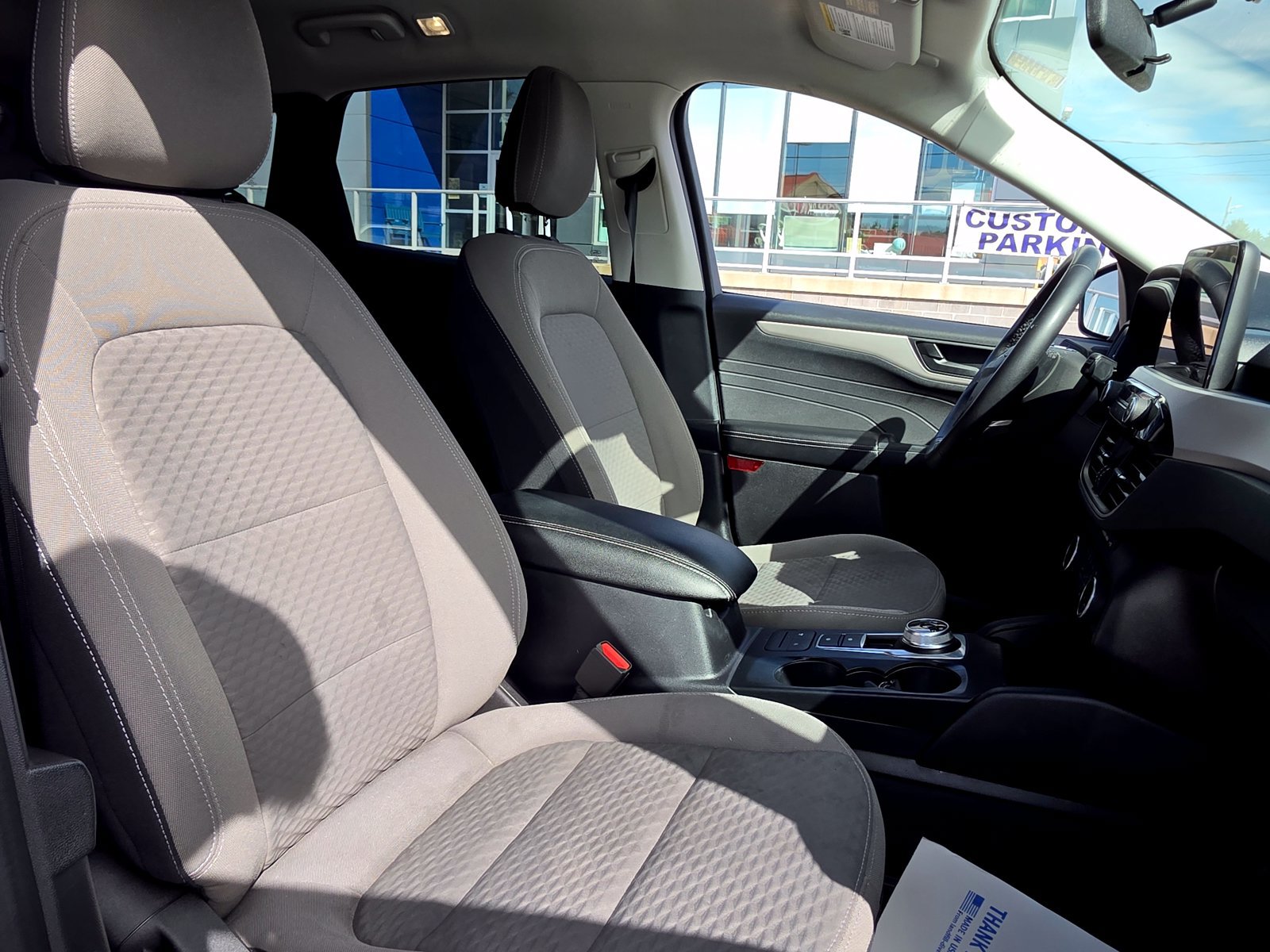 Used 2022 Ford Escape SE w/ SE Sport Appearance Package AWD/4WD image 34