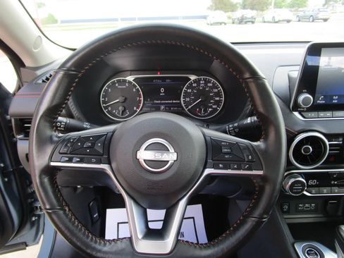 Used 2024 Nissan Sentra SR FWD image 16
