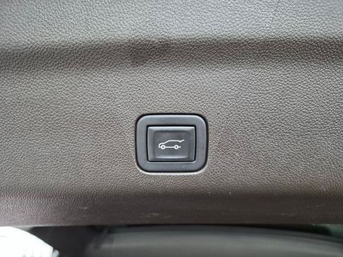Used 2023 GMC Yukon Denali w/ Max Trailering Package AWD/4WD image 14