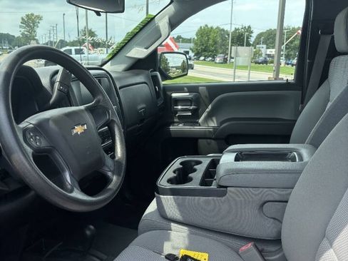 Used 2016 Chevrolet Silverado 1500 W/T w/ WT Fleet Convenience Package AWD/4WD image 4