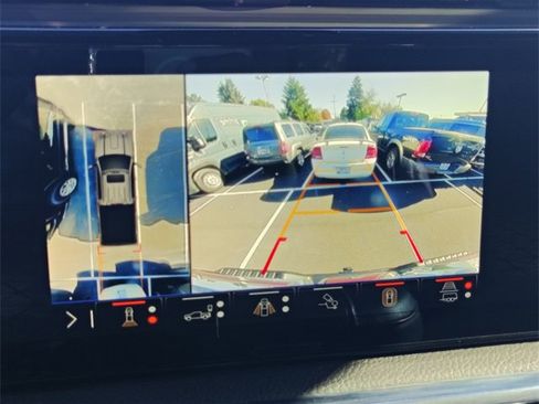 Used 2024 GMC Sierra 2500 Denali w/ Denali Reserve Package image 3