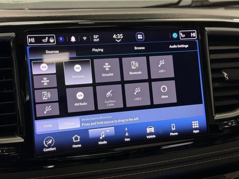 Used 2022 Chrysler Pacifica Limited image 24