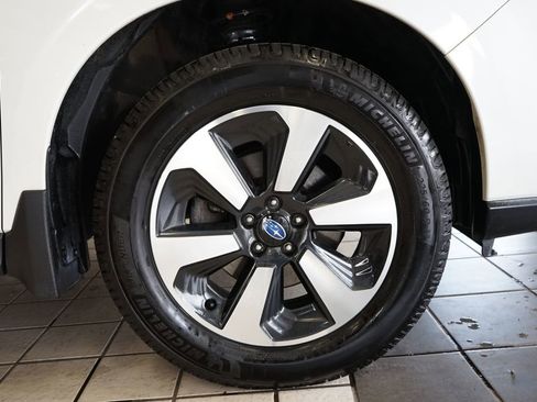 Used 2018 Subaru Forester 2.5i Limited image 56