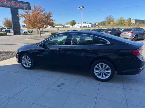 Used 2024 Chevrolet Malibu LT image 9