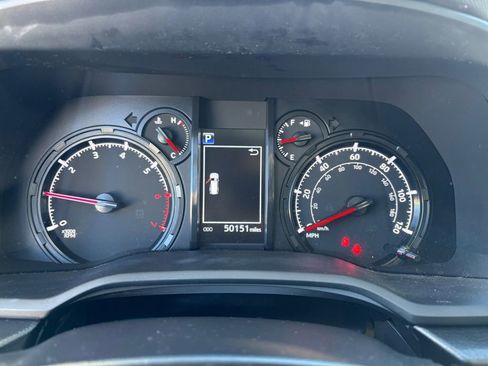 Used 2023 Toyota 4Runner SR5 Premium w/ Moonroof Package image 19