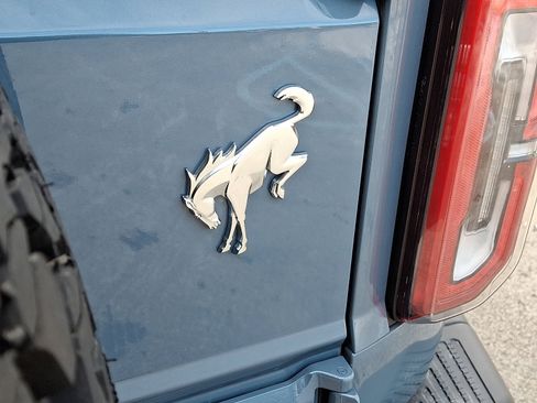 Certified 2025 Ford Bronco Badlands image 30