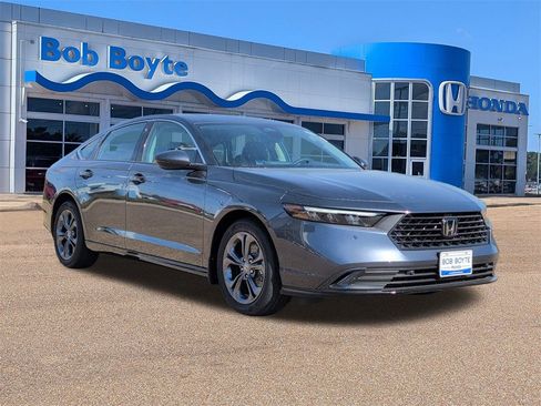 New 2025 Honda Accord EX-L image 7