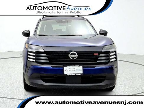 Used 2026 Nissan Kicks SR w/ SR Premium Package AWD/4WD image 1