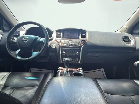 Used 2014 Nissan Pathfinder SL w/ SL Tech Package AWD/4WD image 30